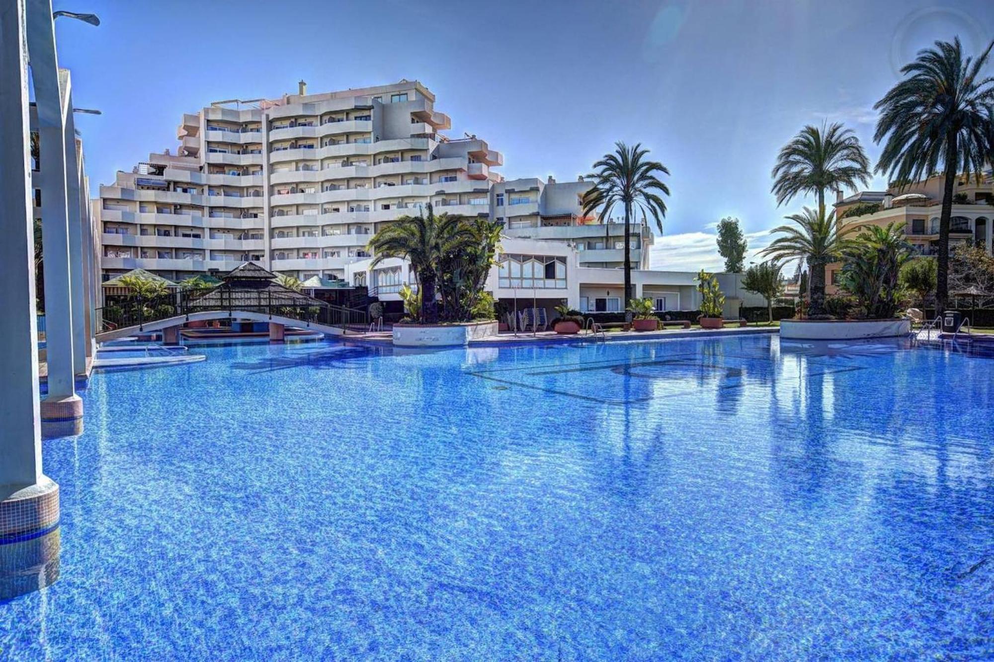 Frontal Sea View Apartment Benalbeach Беналмадена Екстериор снимка