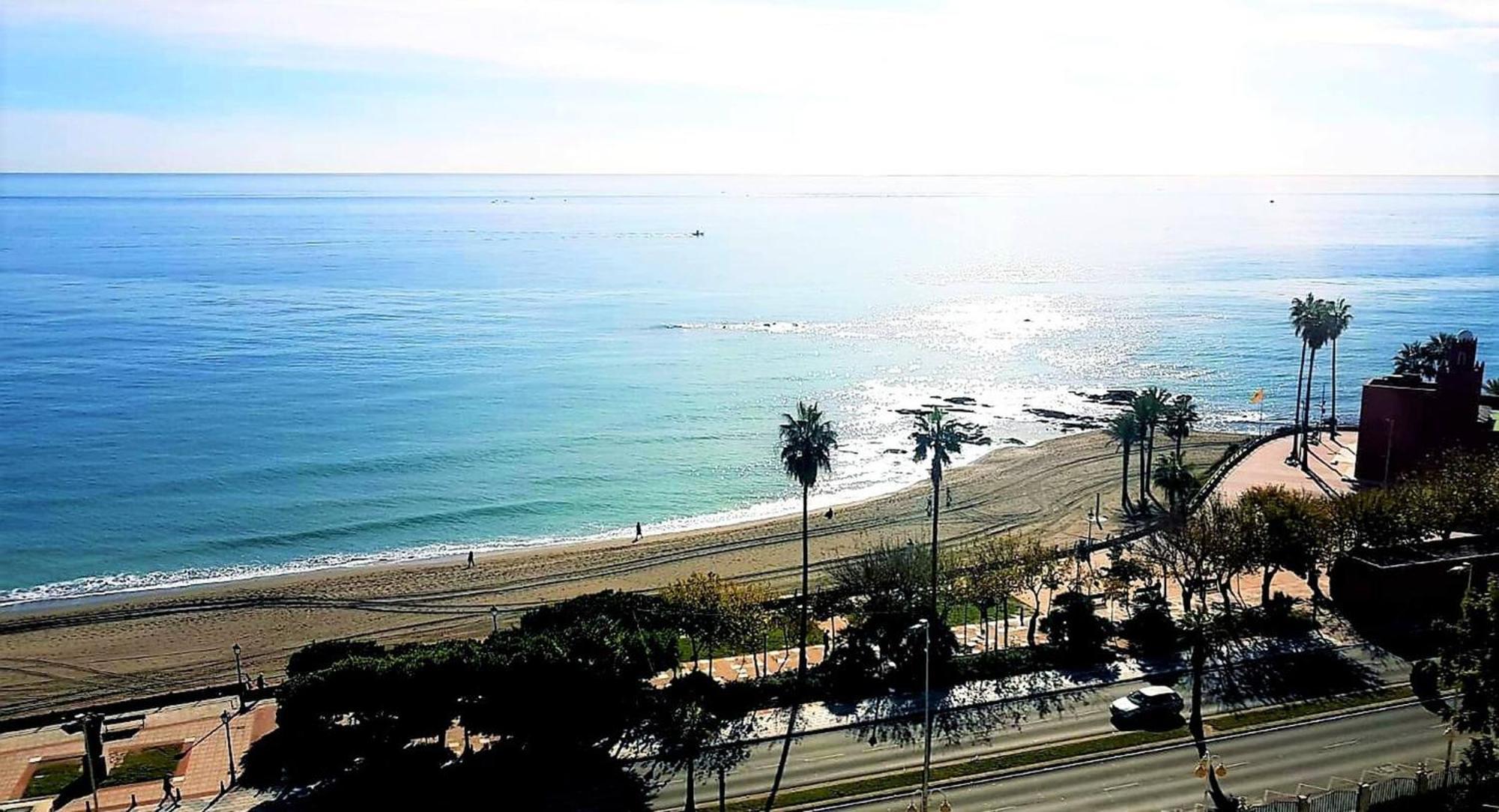 Frontal Sea View Apartment Benalbeach Беналмадена Екстериор снимка