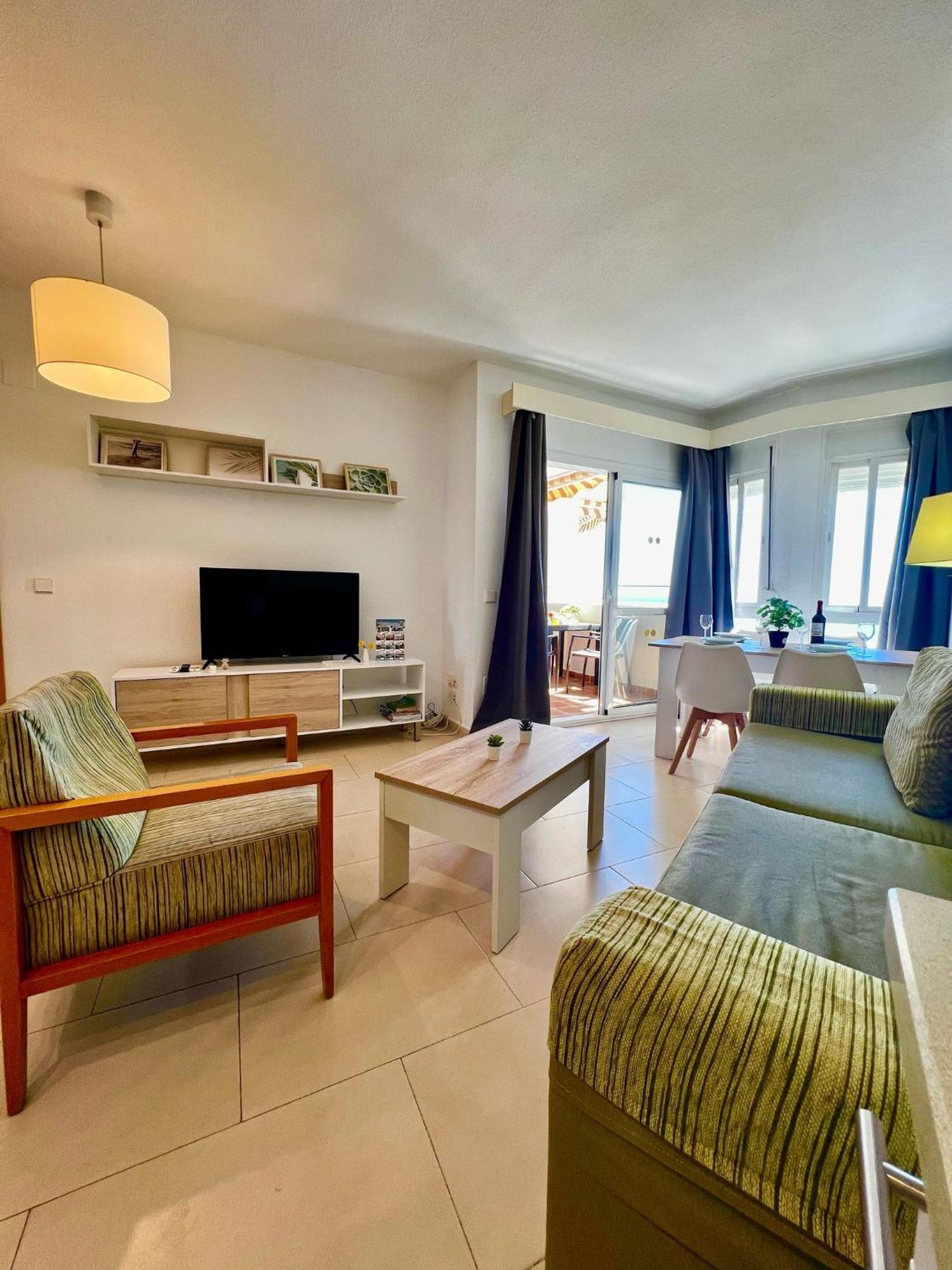 Frontal Sea View Apartment Benalbeach Беналмадена Екстериор снимка